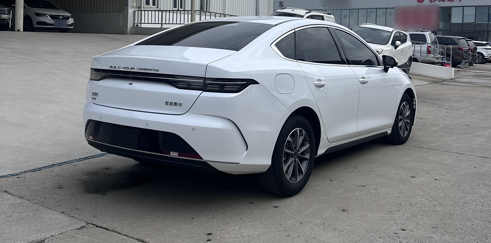 BYD Destroyer 05 2024 HONOR Edition DM-i 55KM Luxury Model — снимка 15