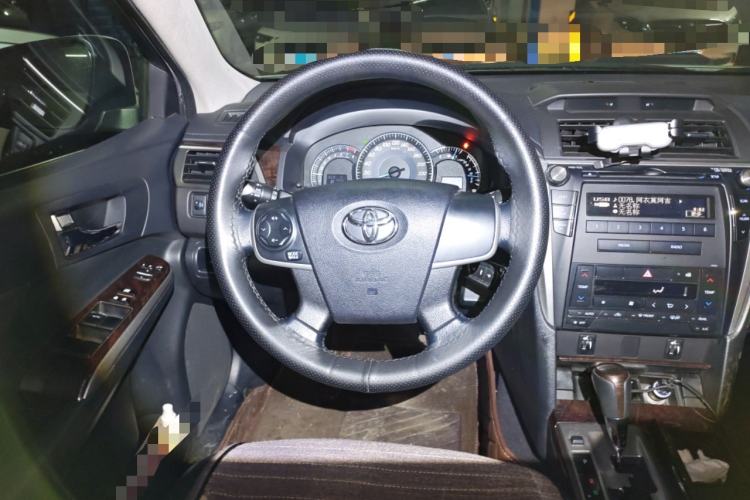 Used Toyota Camry 2015 2.0G Premier Edition