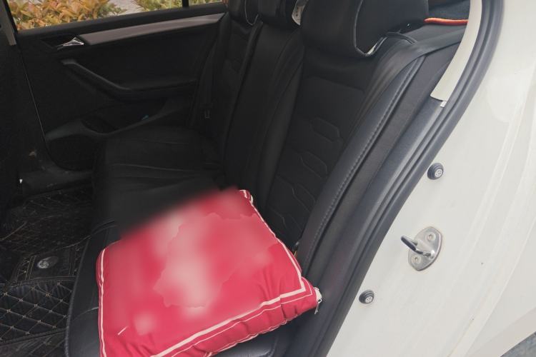 Used Volkswagen Jetta 2013 1.6L Automatic Comfort Model
