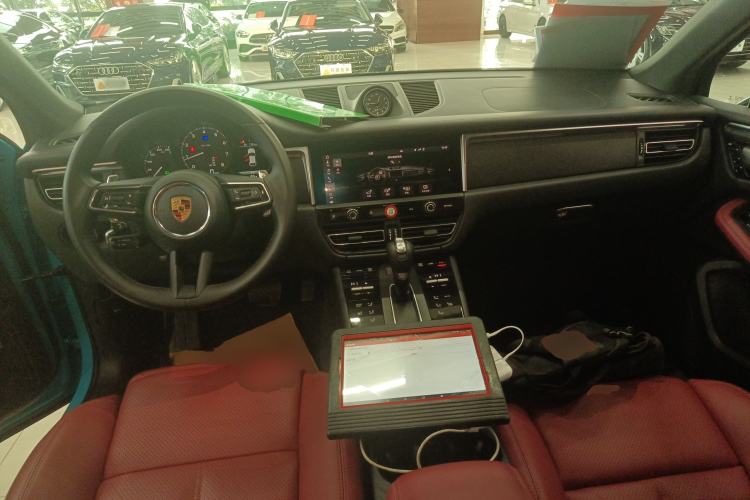 Used Porsche Macan 2022 Macan 2.0T
