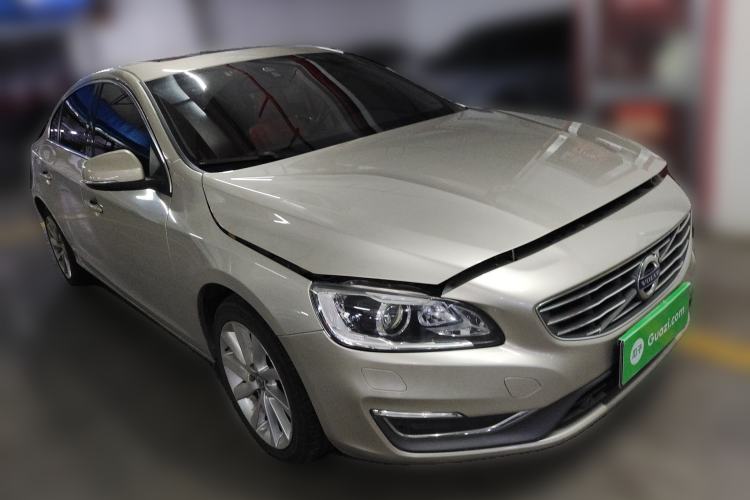 Used Volvo S60 2017 S60L T4 Smart Range Edition Front Right 45 Deg