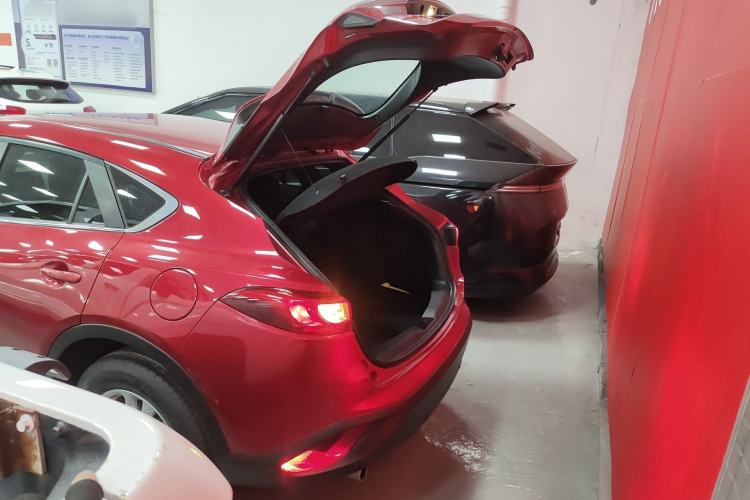 Used Mazda CX-4 2018 2.0L Automatic Two-Wheel Drive Blue Sky Dynamic Version China V Standard
