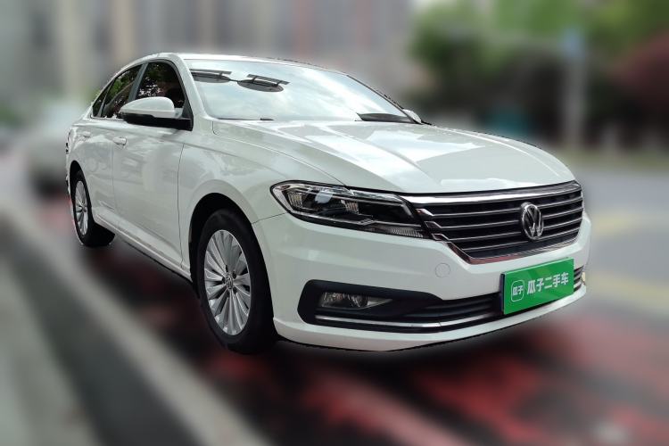 Used Volkswagen Lavida 2018 1.5L Automatic Comfort Edition China V Standard Front Right 45 Deg