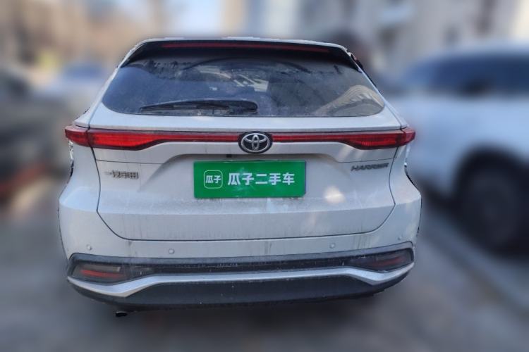 Used Toyota Harrier 2022 2.0L CVT Two-Wheel Drive Deluxe Edition
