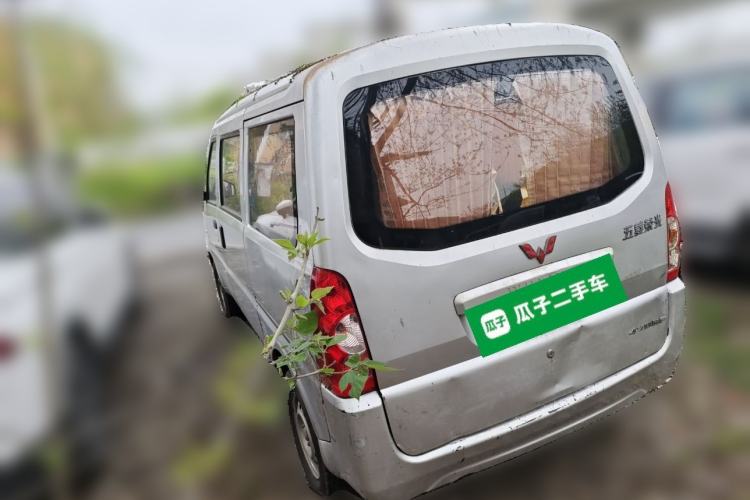 Used Wuling Rongguang 2011 1.2L Base Version
