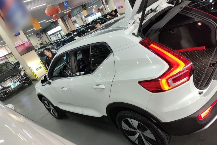 Used Volvo XC40 2023 B3 Zhiyuan Luxury Edition