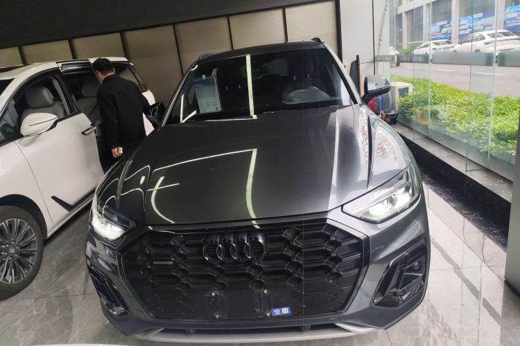 Used Audi Q5L 2023 40T Luxury Dynamic Model Front
