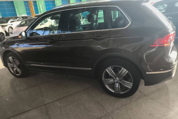 Used Volkswagen Tiguan 2017 330TSI All-Wheel-Drive Innovation Model