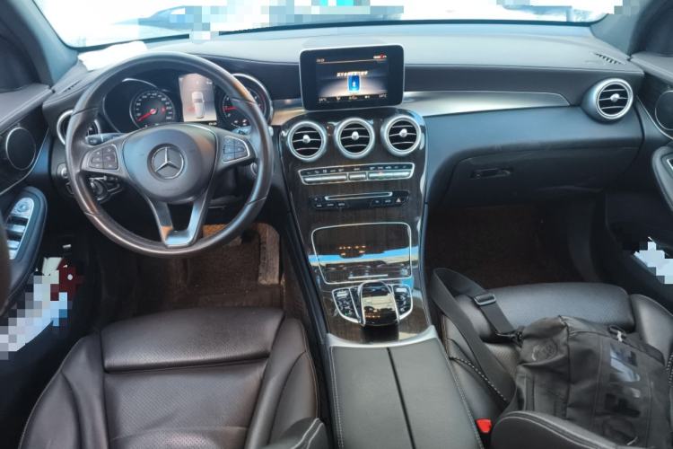 Used Mercedes-Benz GLC 2019 GLC 260 L 4MATIC Dynamic Model