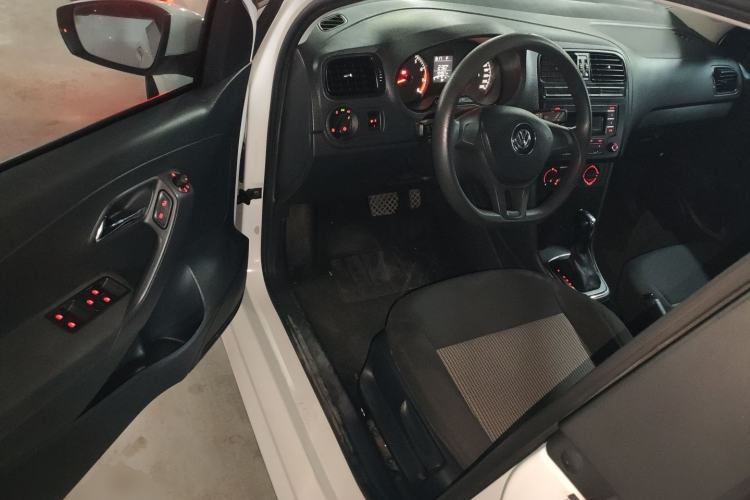 Used Volkswagen Polo 2016 1.4L Automatic Trendy Model
