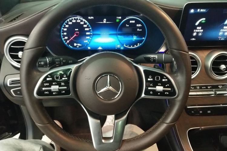 Used Mercedes-Benz GLC 2020 Facelift GLC 300 L 4MATIC Dynamic Edition Steering Wheel