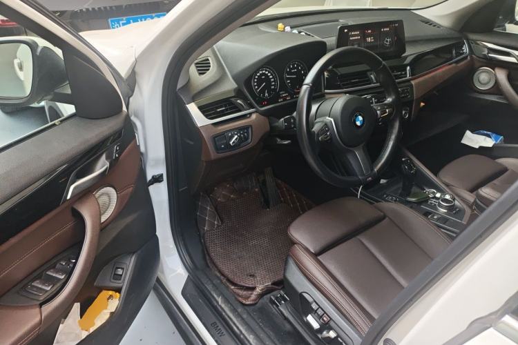 Used BMW X1 2021 Restyled sDrive25Li Leading Edition
