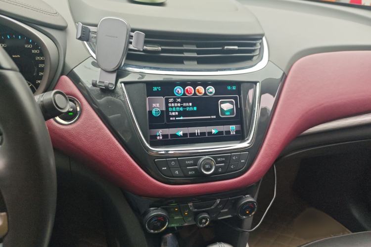 Used Chevrolet Malibu 2016 1.6T Automatic Luxury Edition Audio And AC Panel