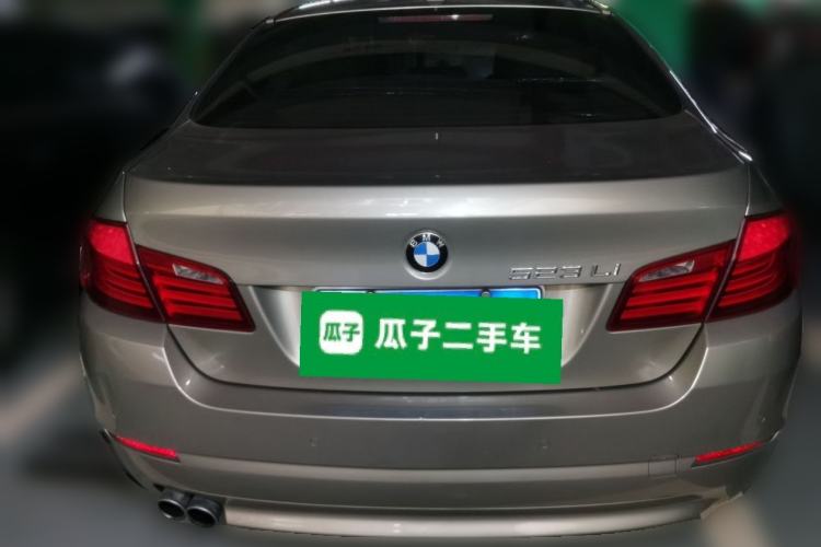 Used BMW 5 Series 2011 523Li Leading Model
