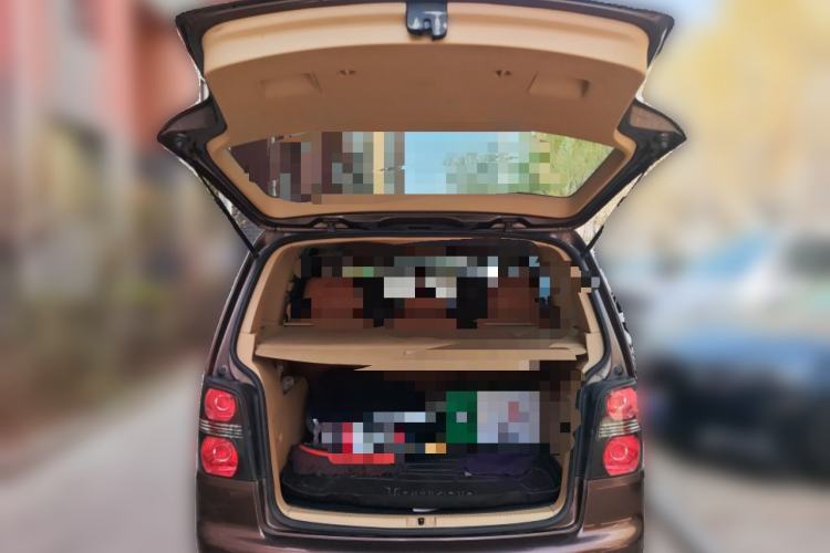 Used Volkswagen Touran 2011 1.4T Manual ZhiShang Edition 5-seater