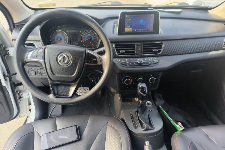 Used Dongfeng Fengon 370 2017 1.5L CVT Fashion Edition 7-Seater