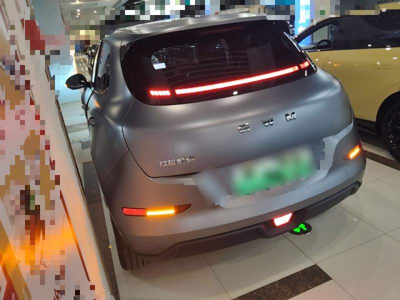 Used ORA Good Cat 2025 Model, 430 km Prestige Version — 4