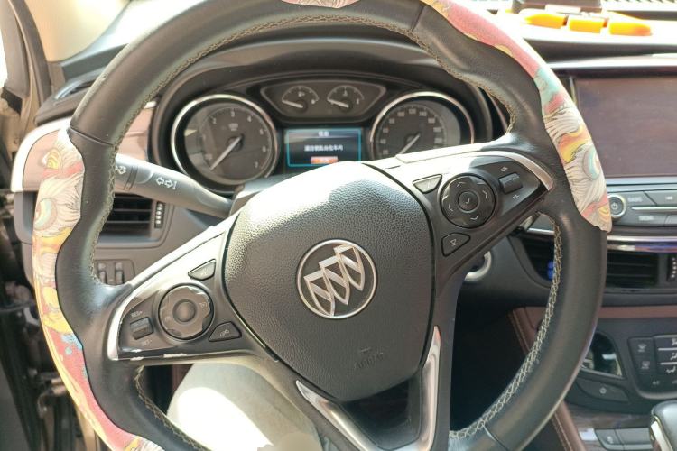 Used Buick Envision 2016 20T Two-Wheel-Drive Elite Model
