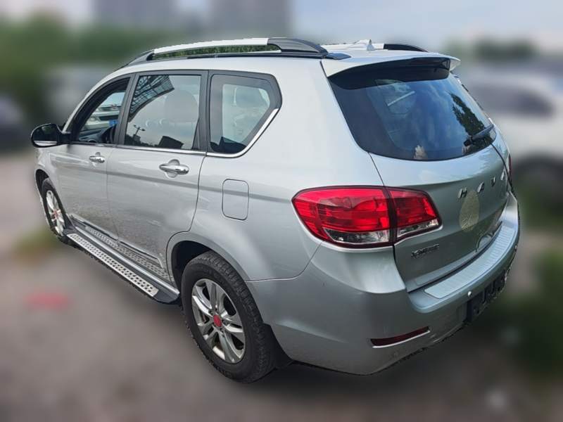 Used Haval H6 2014 Upgraded Model 1.5T Manual Two-Wheel Drive Elite Version — 4