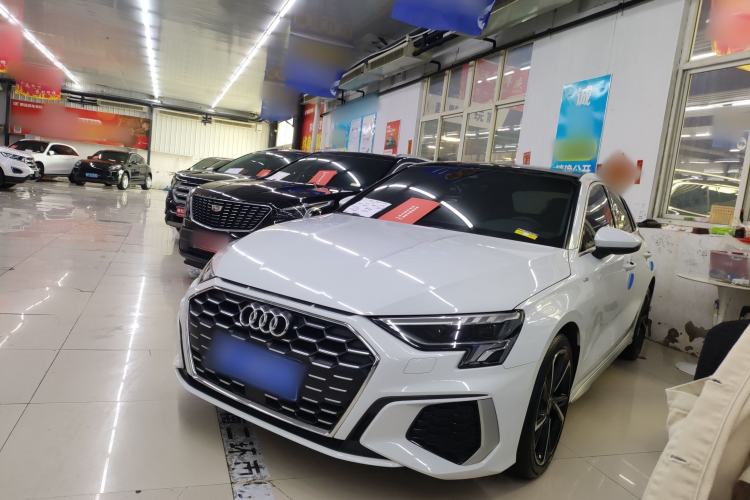 Used Audi A3 2024 Sportback 35 TFSI Fashionable Sports Model Guazi used car, China used car export, Used car for sale, Used cars, Cheapest cars for sale