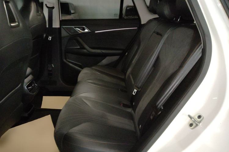 Used Roewe D5X DMH 2024 135 Tech Edition
