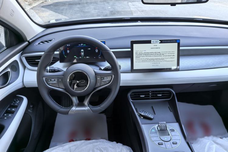 Used BYD Seal 05 DM-i 2025 DM-i Smart Drive 55KM Luxury Model Interior 1