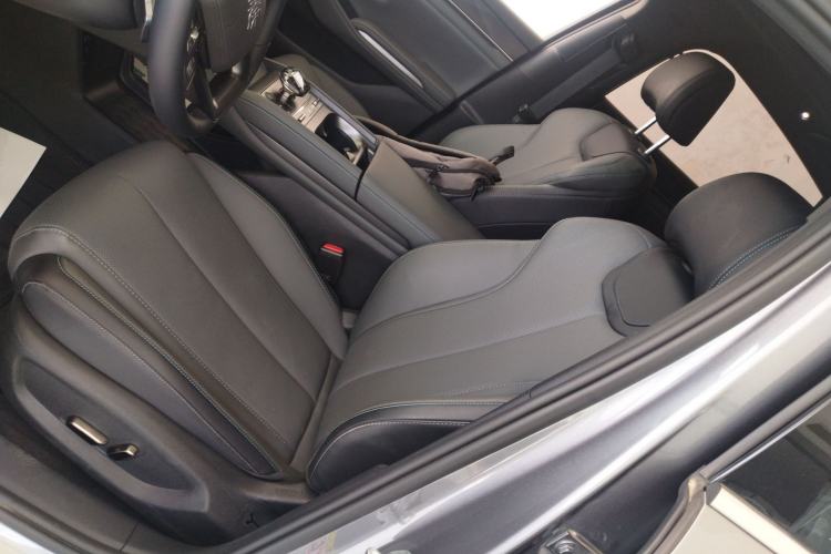 Used BYD Qin L 2025 DM-i Smart Drive 120KM Superior Model
