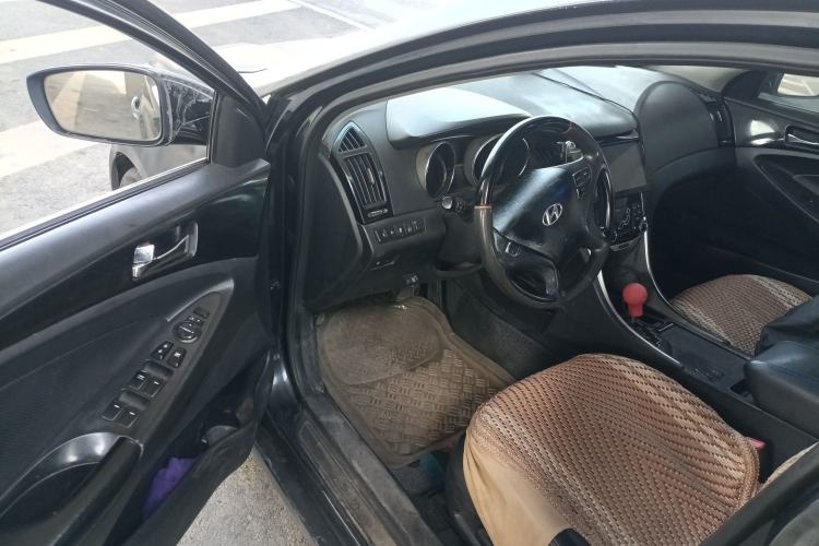 Used Hyundai Sonata 2014 2.4L Automatic Leading Edition China IV Standard Driver Seat