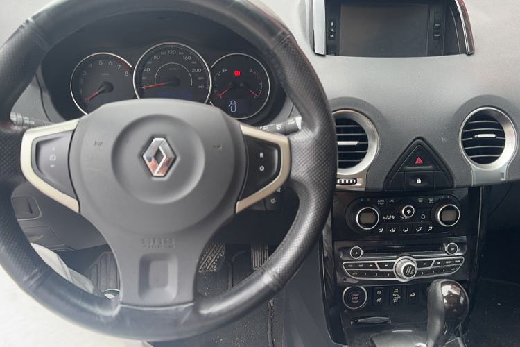 Used Renault Koleos 2013 2.5L 4x4 Urban Edition