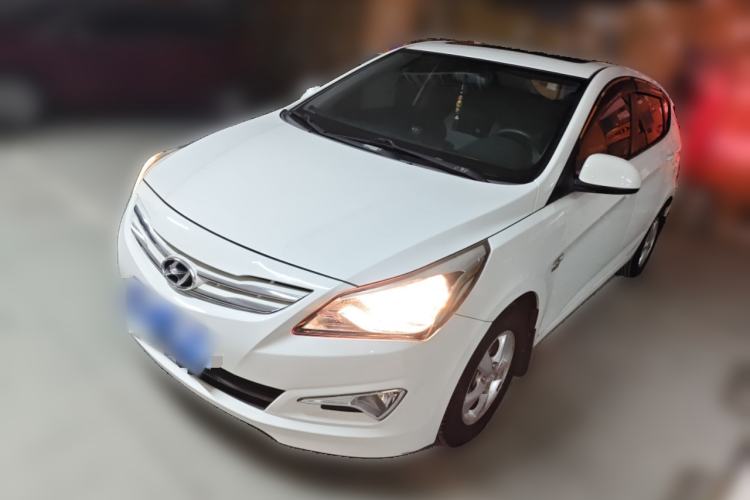 Used Hyundai Verna Ray 2014 1.4L Automatic GLX