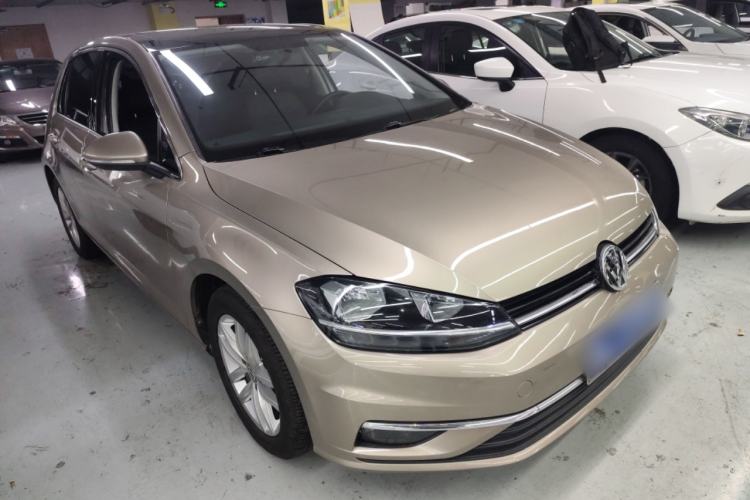 Used Volkswagen Golf 2018 230TSI Automatic Comfort Model
