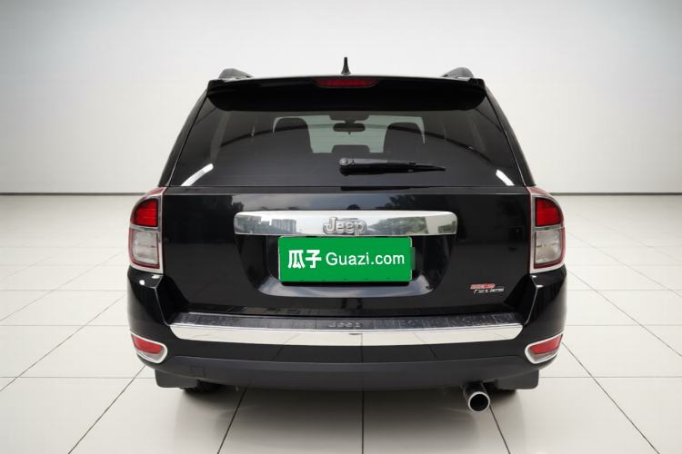 Used Jeep Compass 2015 2.0L two-wheel drive sport version Rear