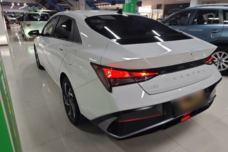 Used Hyundai Elantra 2023 1.5L CVT GLX Elite Edition
