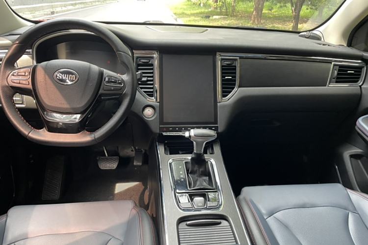 Used SWM G05 2021 PRO 1.5T Automatic Luxury Model 7 Seats