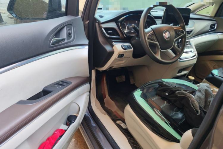 Used Buick GL8 2023 Land Executive Class Smart Enjoyment Model
