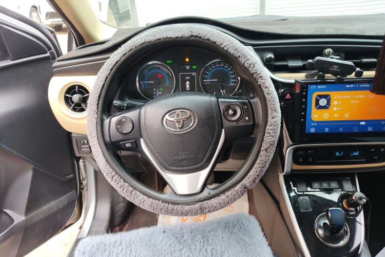 Used Toyota Levin 2017 Revised Dual-Engine 1.8H GS E-CVT Elite Sunroof Version China V Standard