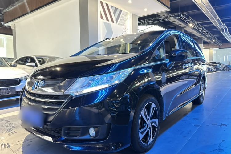 Used Honda Odyssey 2015 Updated Version 2.4L Smart Edition