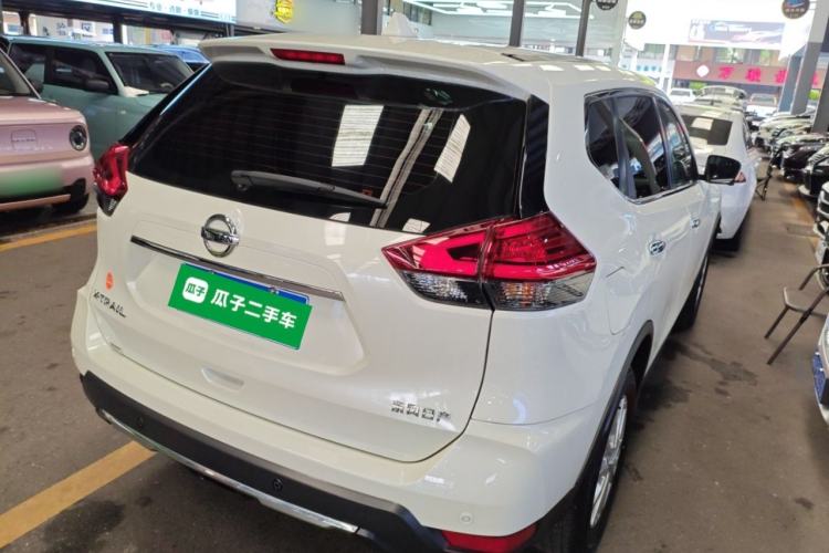 Used Nissan X-Trail 2023 Classic 2.0L Two-Wheel Drive Smart Connect & Comfort Edition Rear Right 45 Deg