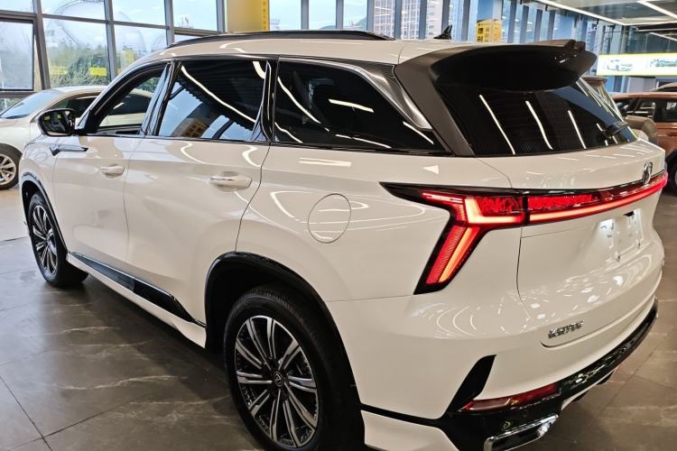 Used CHANGAN CS75 PLUS 2023 3rd Generation 1.5T Automatic Prestige Model