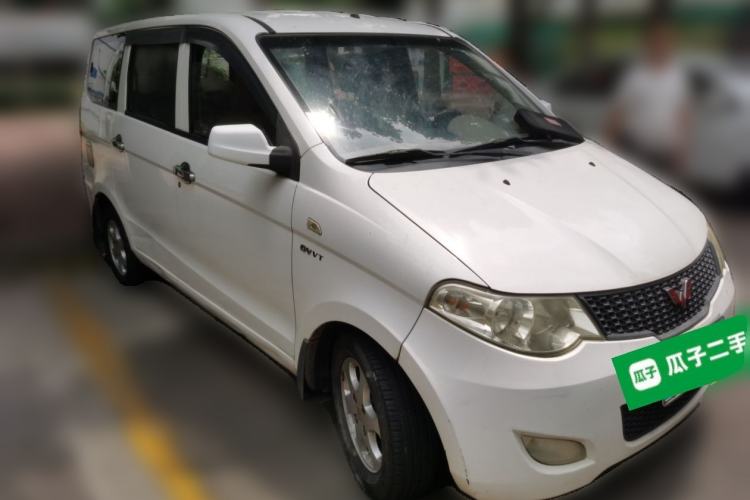 Used Wuling Hongguang 2013 1.5L Standard Version Front Right 45 Deg