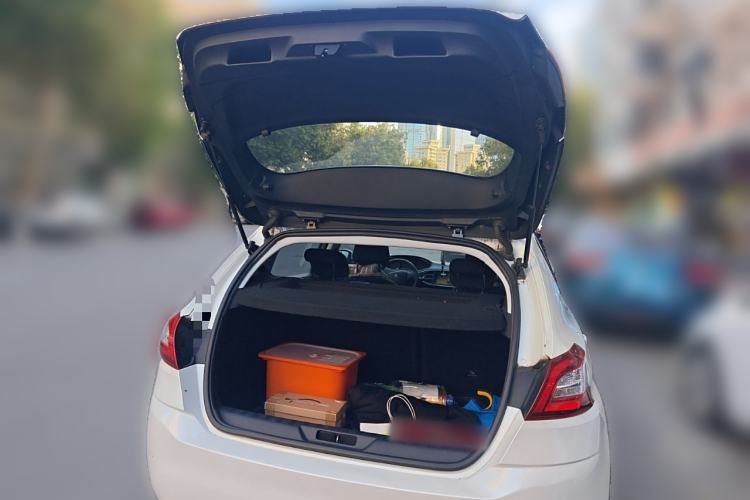 Used Peugeot 308S 2015 1.2T Automatic Jingchi Edition Trunk