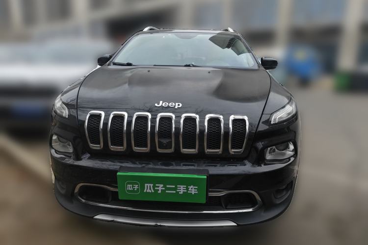 Used Jeep Cherokee 2016 2.4L Professional Smart Version