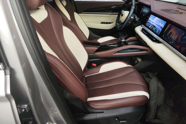 Used Geely Auto Monjaro L 2021 2.0TD DCT EVO Two-Wheel Drive Prestige Version Right Front Seat