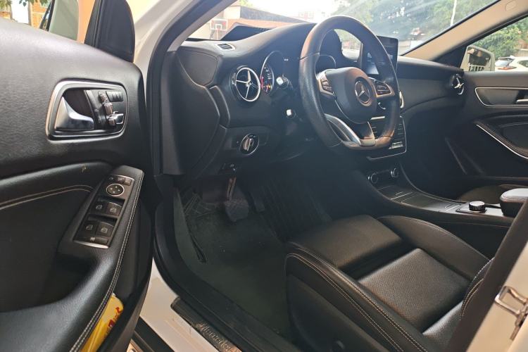 Used Mercedes-Benz GLA 2019 GLA 200 Fashion Model