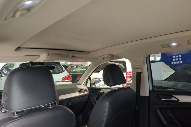 Used Volkswagen Tiguan L 2018 330TSI Automatic Two-Wheel Drive Luxury Edition
