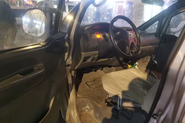 Used FORTHING Lingzhi 2012 Commercial Version 1.6L Special Offer Model
