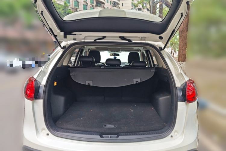 Used Mazda CX-5 2015 2.0L Automatic Two-Wheel Drive Urban Version Trunk