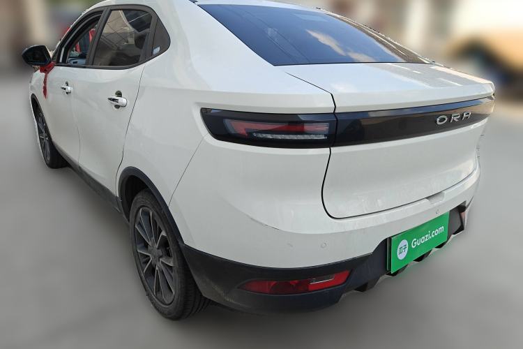 Used ORA iQ 2018 High-Range Version Smart Connectivity Model
