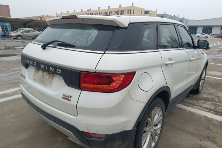 Used Land X7 2016 2.0T Panoramic Prestige Edition
