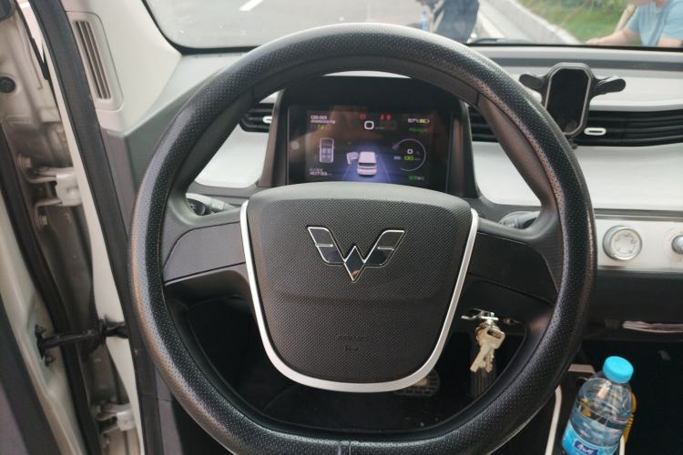 Used Wuling Hongguang MINIEV 2022 Macaron Premium Model – Lithium Iron Phosphate
